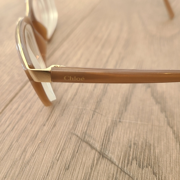 Glasses - Picture 3 of 5